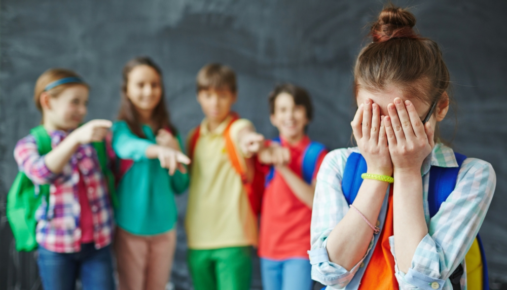 150 milhões de adolescentes sofrem bullying nas escolas, aponta novo  relatório do Unicef - Revista Crescer