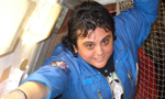 Thais Russomano em microgravidade num voo parabólico da Agência Espacial Europeia, em 2006.