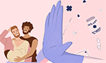 Ilustração de um casal de homens trans, com um deles grávido sendo abraçado pelo outro, posicionados acima da bandeira trans. A imagem inclui elementos simbólicos de saúde, como um band-aid, uma seringa, um frasco de remédios e cápsulas flutuando. À direita do casal, uma mão estendida, pronta para um high five, usa uma luva roxa de látex típica de profissionais da saúde