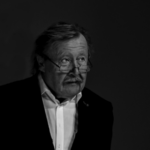 Fotografia em preto e branco de Peter Sloterdijk por Dave Lubek